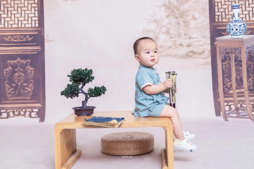 广西宝宝反复发烧呕吐
